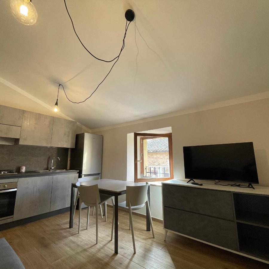Charming 1-Bed Apartment In Montepulciano Ngoại thất bức ảnh